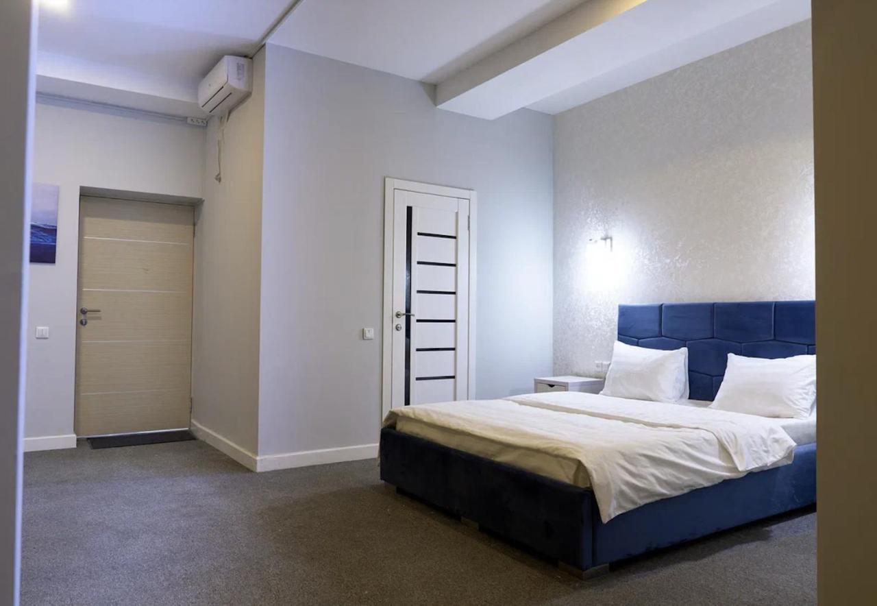 Montana Hotel Almaty Luaran gambar