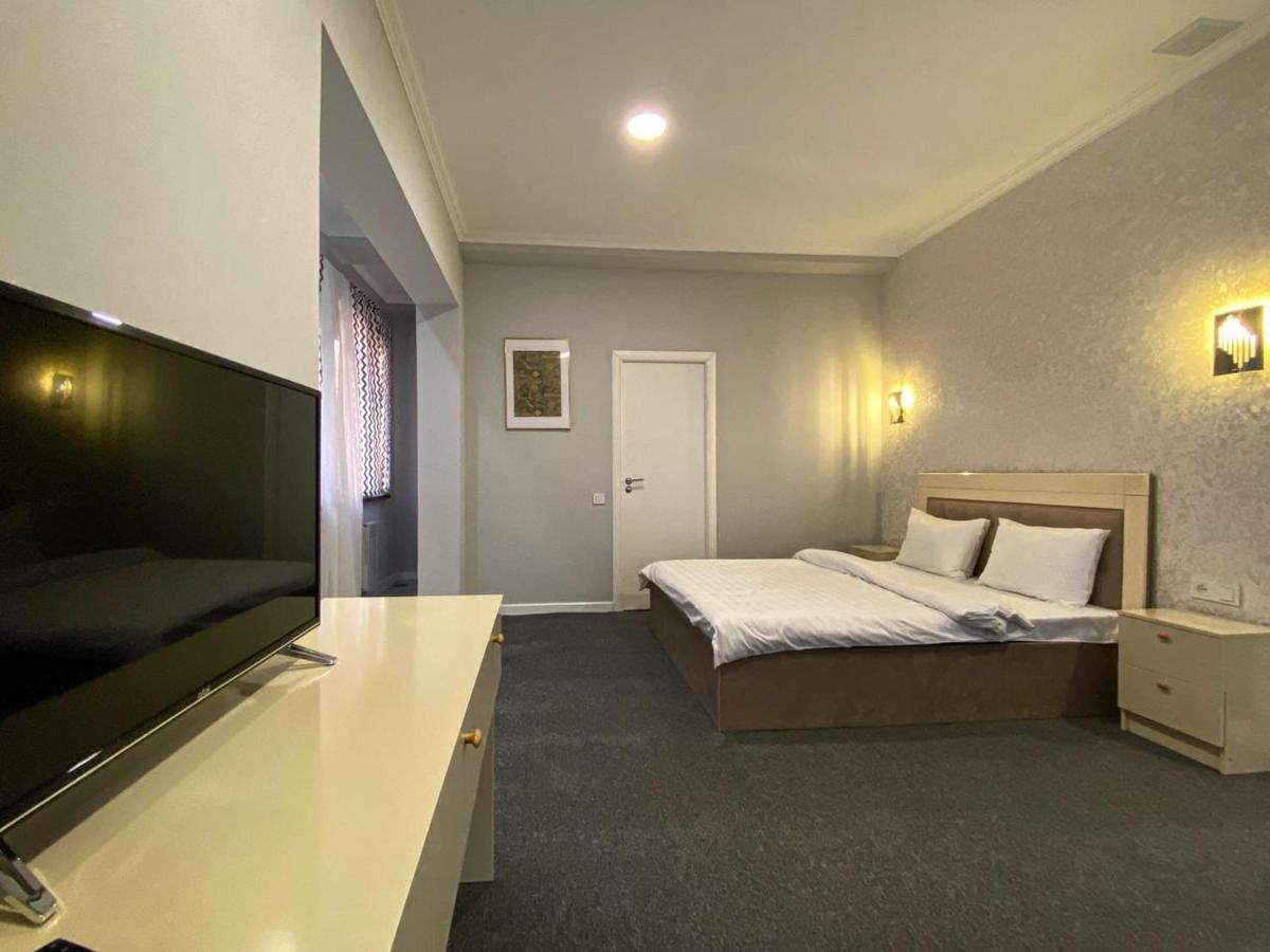 Montana Hotel Almaty Luaran gambar